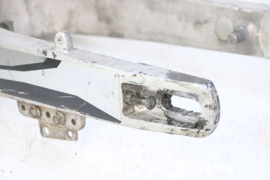 photo de BRAS OSCILLANT RIEJU MRT 50 (2018 - 2021) - Zoom composants