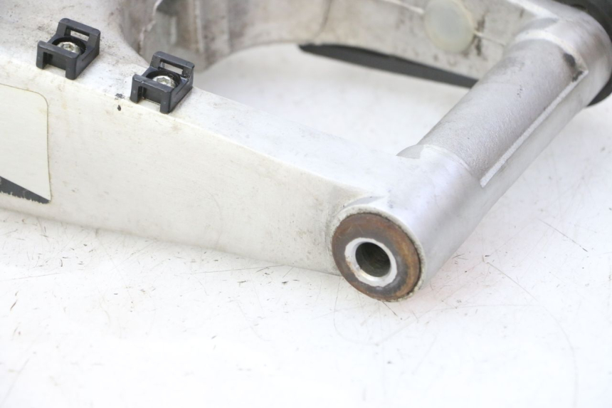 photo de BRAS OSCILLANT RIEJU MRT 50 (2018 - 2021) - Angle alternatif