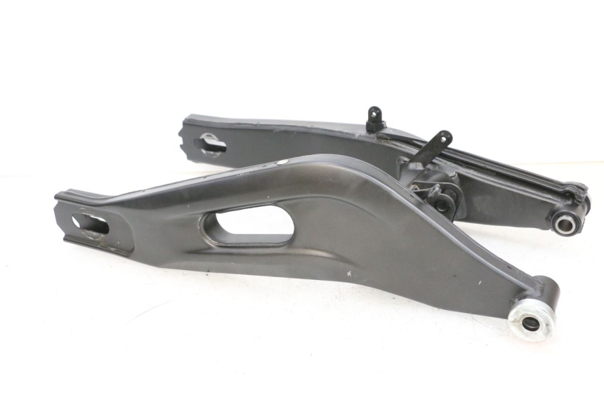 photo de BRAS OSCILLANT YAMAHA MT-07 MT07 ABS 700 (2018 - 2020) - Zoom composants