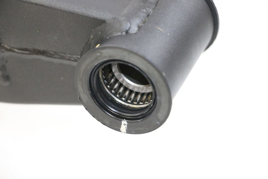 photo de BRAS OSCILLANT KAWASAKI NINJA 400 (2018 - 2023) - Vue d’ensemble