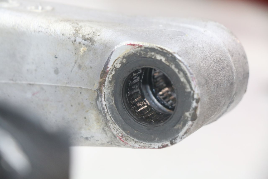 photo de BRAS OSCILLANT SUZUKI RM-Z RMZ 250 (2010 - 2016) - Zoom état d’usage