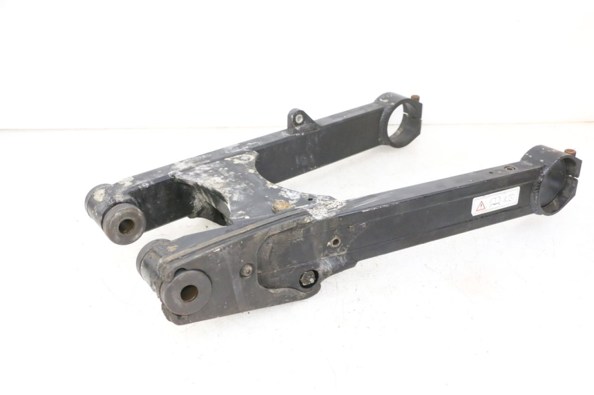 photo de BRAS OSCILLANT TRIUMPH SPRINT 900 (1995 - 1998) - Marquages et références