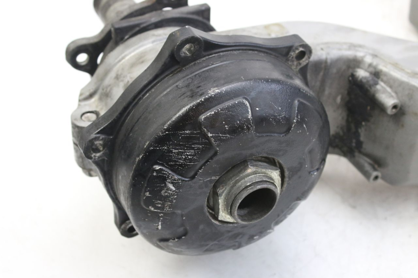 photo de BRAS OSCILLANT TRIUMPH SPRINT ST 955 (1999 - 2001) - Gros plan technique