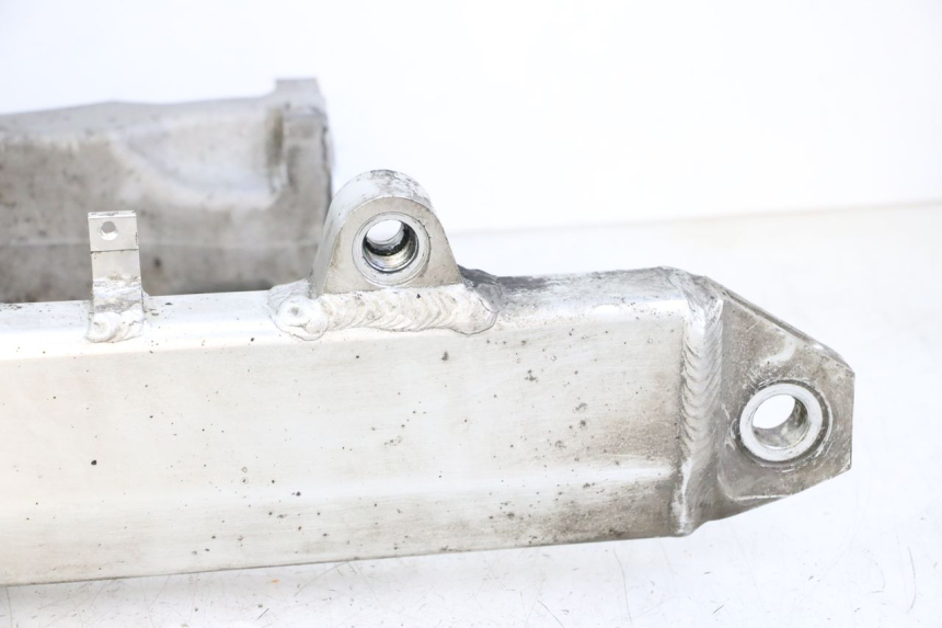 photo de BRAS OSCILLANT HONDA ST PAN EUROPEAN 1300 (2002 - 2013) - Détails caractéristiques