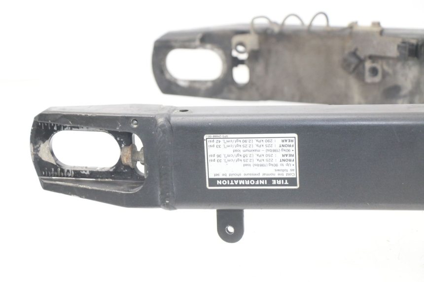 photo de BRAS OSCILLANT YAMAHA TDM ABS 900 (2002 - 2014) - Gros plan technique