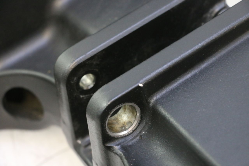 photo de BRAS OSCILLANT YAMAHA TRACER 7 700 (2020 - 2024) - Détails caractéristiques