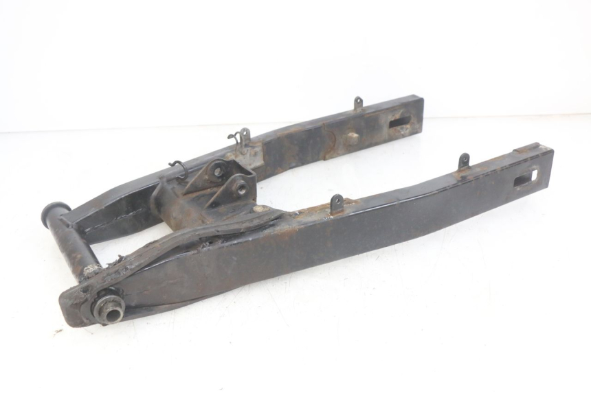 photo de BRAS OSCILLANT DAELIM VJ ROADWIN FI 125 (2008 - 2017) - Gros plan technique