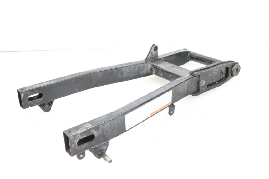 photo de BRAS OSCILLANT SUZUKI VL INTRUDER 125 (2004 - 2007) - Gros plan technique