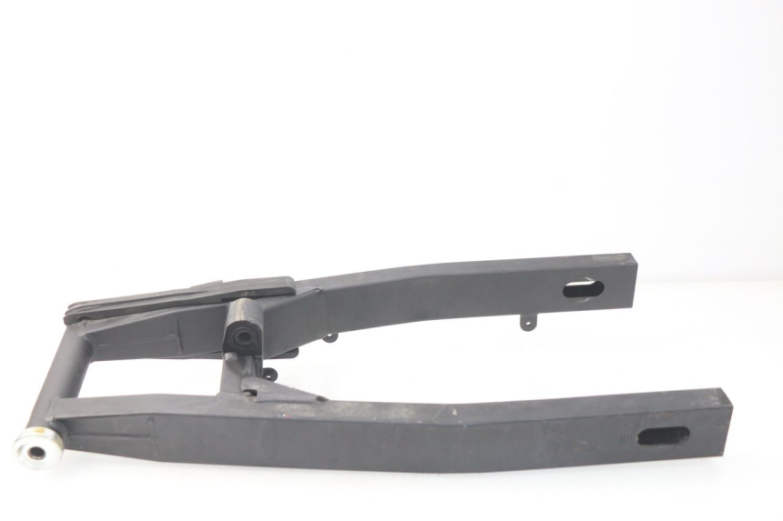 photo de BRAS OSCILLANT YAMAHA WR R 125 (2009 - 2017) - Gros plan technique