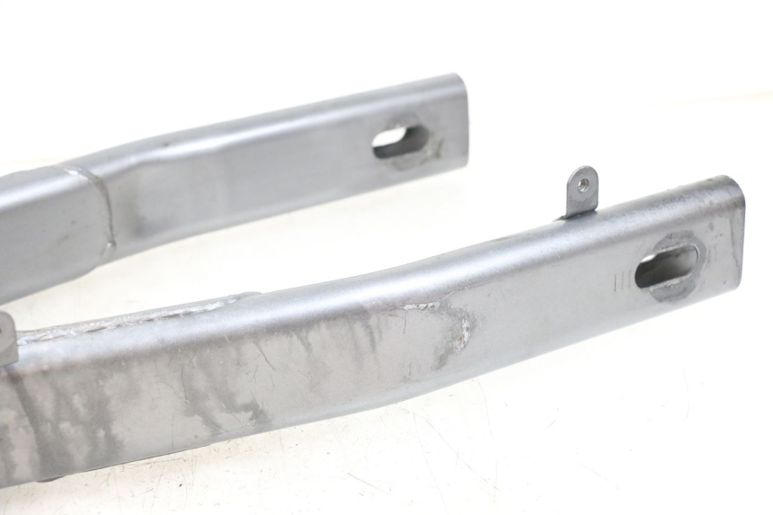 photo de BRAS OSCILLANT YAMAHA XJS DIVERSION 600 (1997 - 1999) - Vue rapprochée