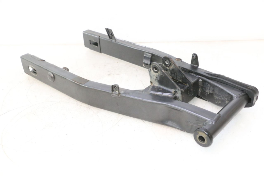 photo de BRAS OSCILLANT HONDA XLV VARADERO 125 (2007 - 2012) - Gros plan technique