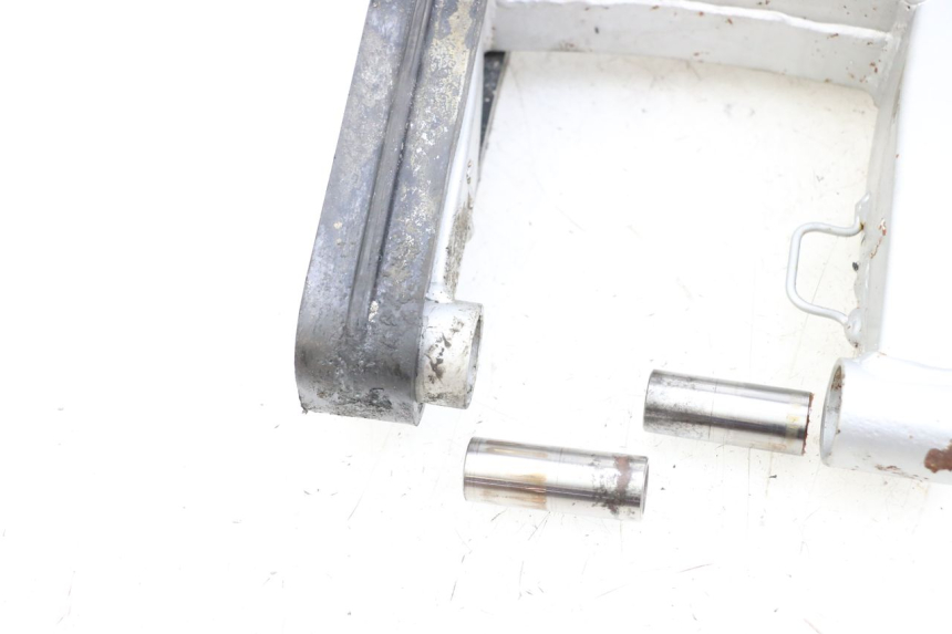 photo de Swingarm HYOSUNG XRX 125 (2000 - 2008) - Pièce contrôlée