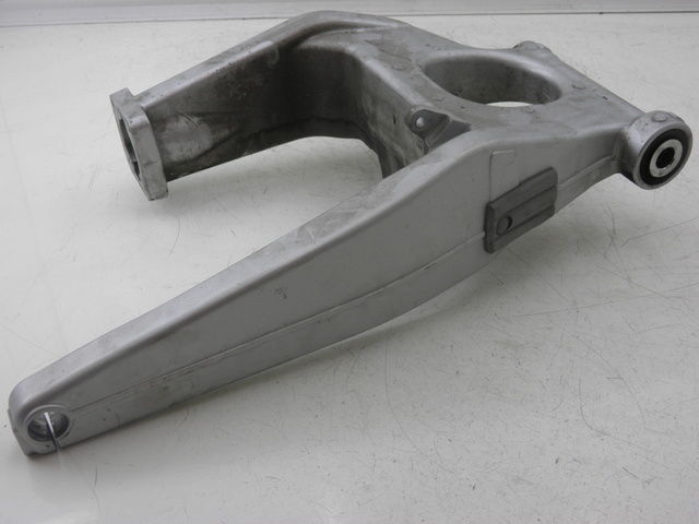 photo de BRAS OSCILLANT YAMAHA FJR 1300 (2004 - 2005) - Zoom état d’usage