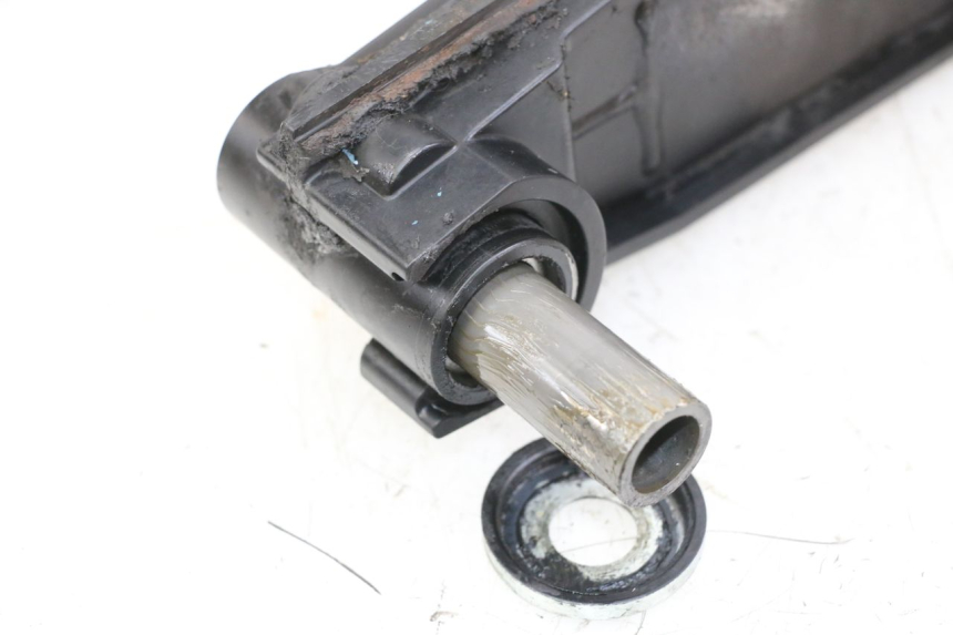 photo de BRAS OSCILLANT YAMAHA XJ6 ABS 600 (2008 - 2016) - Détail de la pièce