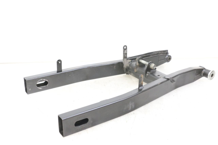 photo de BRAS OSCILLANT YAMAHA XJ6 ABS 600 (2008 - 2016) - Gros plan technique