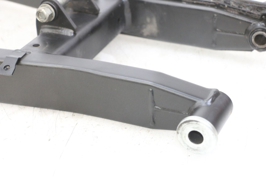 photo de BRAS OSCILLANT YAMAHA XJ6 ABS 600 (2008 - 2016) - Points de fixation