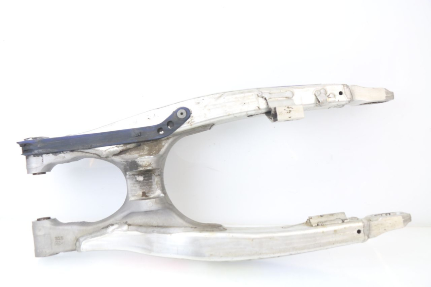 photo de BRAS OSCILLANT YAMAHA YZF YZ-F 450 (2018 - 2021) - Gros plan technique