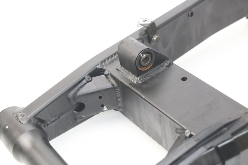 photo de BRAS OSCILLANT KAWASAKI Z Z900 900 (2017 - 2019) - Pièce contrôlée