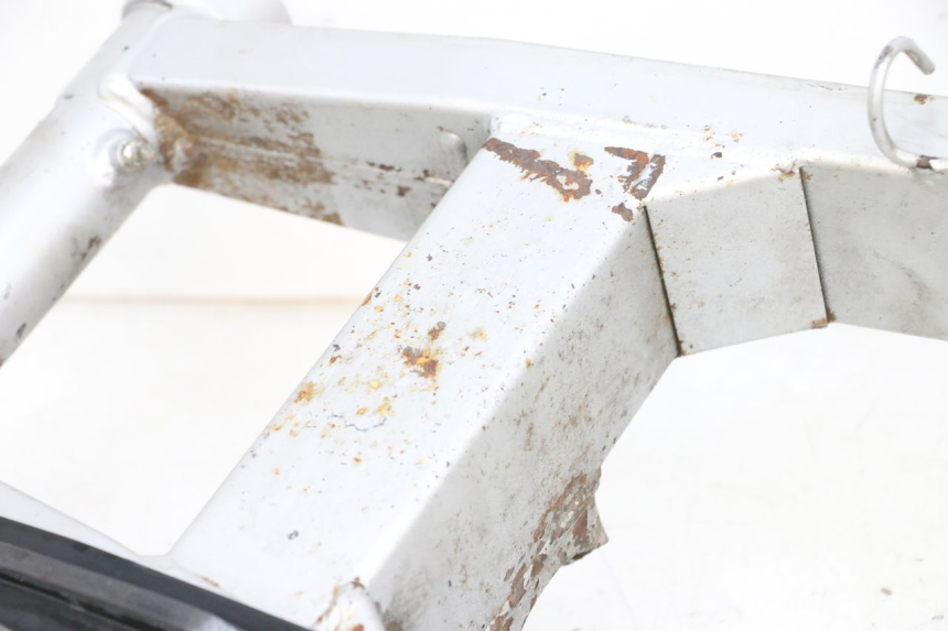 photo de BRAS OSCILLANT KAWASAKI ZR 7 750 (1999 - 2004) - État de surface