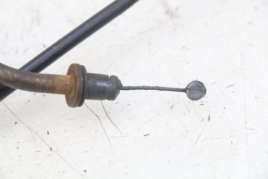 photo de CÂBLE D'ACCELERATEUR MBK BOOSTER SPIRIT 50 (1999 - 2003) - Points de fixation