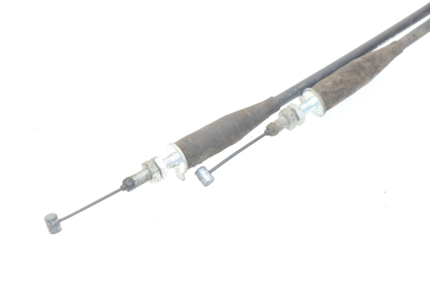 photo de CÂBLE ACCELERATEUR SUZUKI BURGMAN 125 (2007 - 2014) - Autre angle de vue