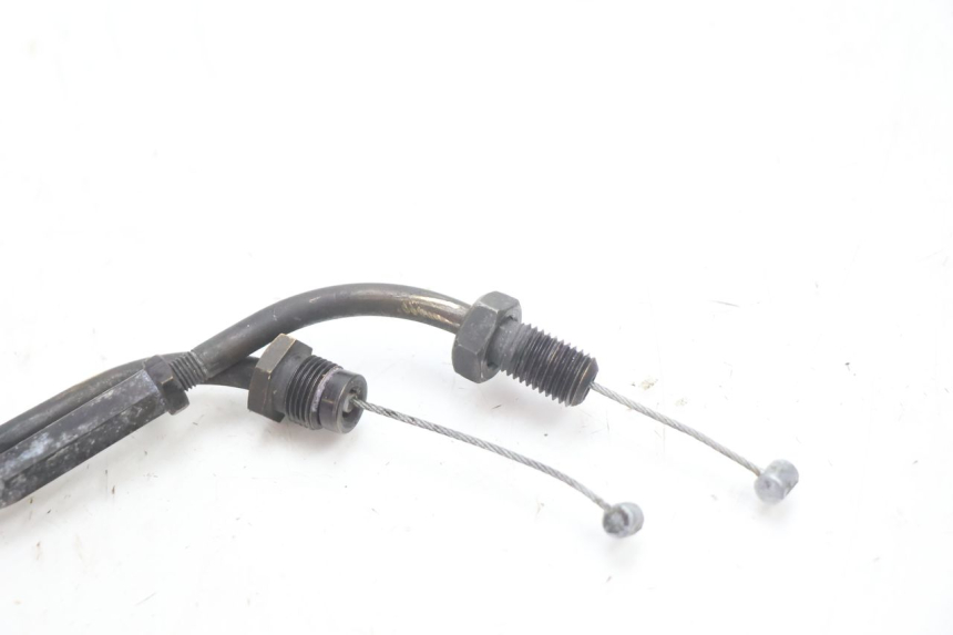 photo de CABLE ACCELERATEUR HONDA CB F HORNET 600 (2005 - 2006) - Zoom état d’usage