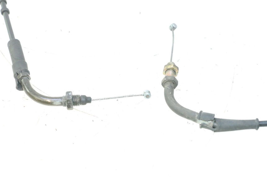 photo de CABLE ACCELERATEUR SYM FIDDLE 3 III 50 (2014 - 2020) - Gros plan technique