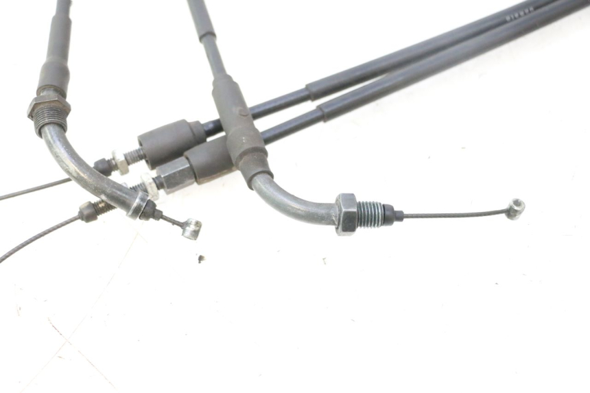 photo de CABLE ACCELERATEUR HONDA FJS SILVER WING SILVERWING 400 (2005 - 2008) - Autre angle de vue