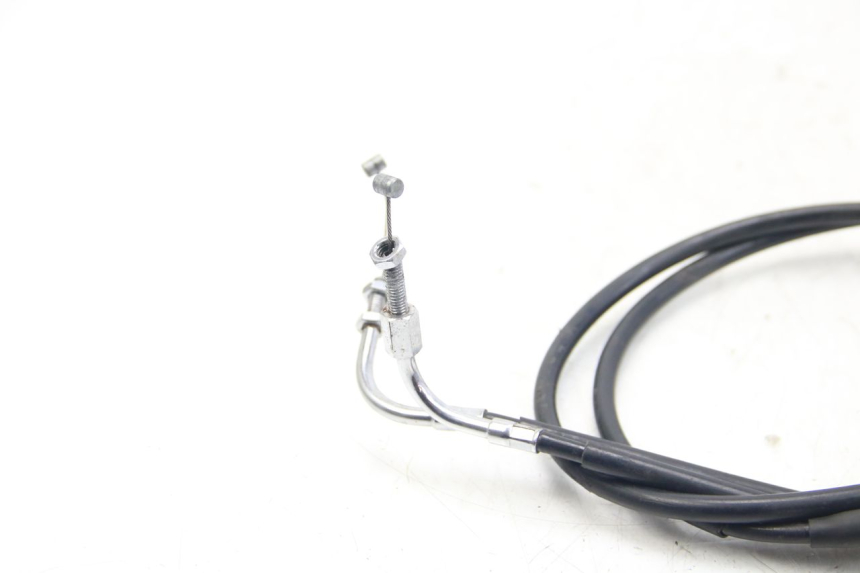 photo de CÂBLE D'ACCELERATEUR YAMAHA FZS FAZER 600 (2001 - 2003) - Zoom état d’usage