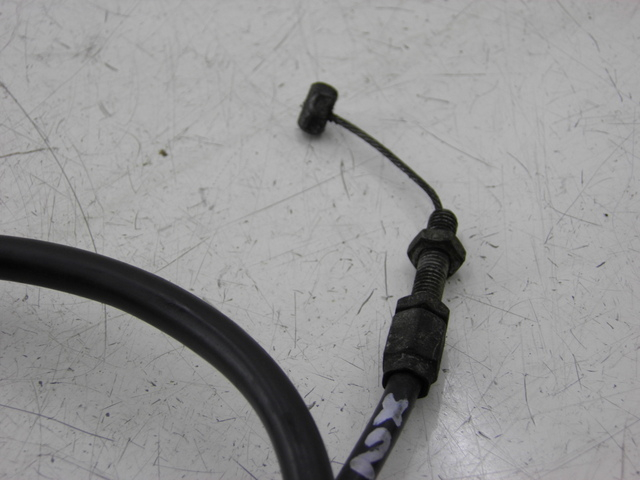 photo de CABLE ACCELERATEUR HONDA CB SEVEN FITTY 750 (1992 - 2003) - Zoom état d’usage