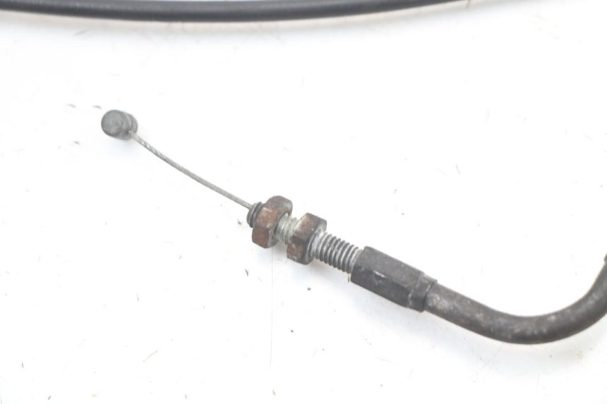 photo de CÂBLE ACCELERATEUR PEUGEOT KISBEE 4T 50 (2010 - 2017) - Zoom état d’usage