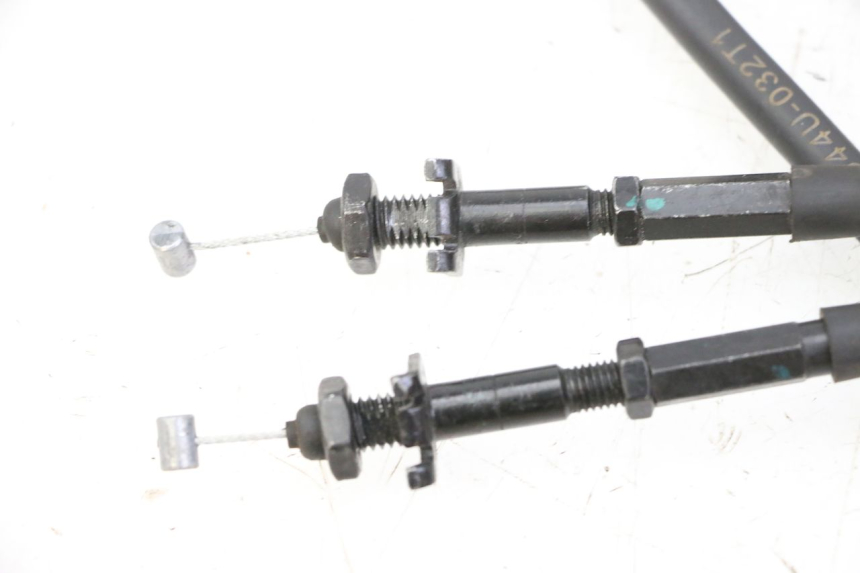 photo de CABLE ACCELERATEUR PIAGGIO MP3 HPE 310 (2024 - 2025) - Autre angle de vue