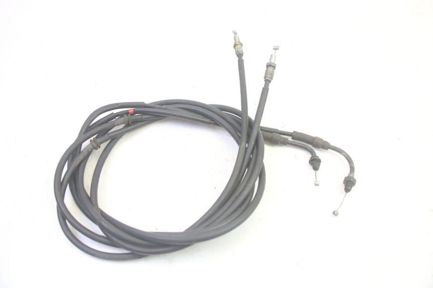 photo de CABLE ACCELERATEUR PIAGGIO MP3 HPE 350 (2018 - 2020) - Détail de la pièce