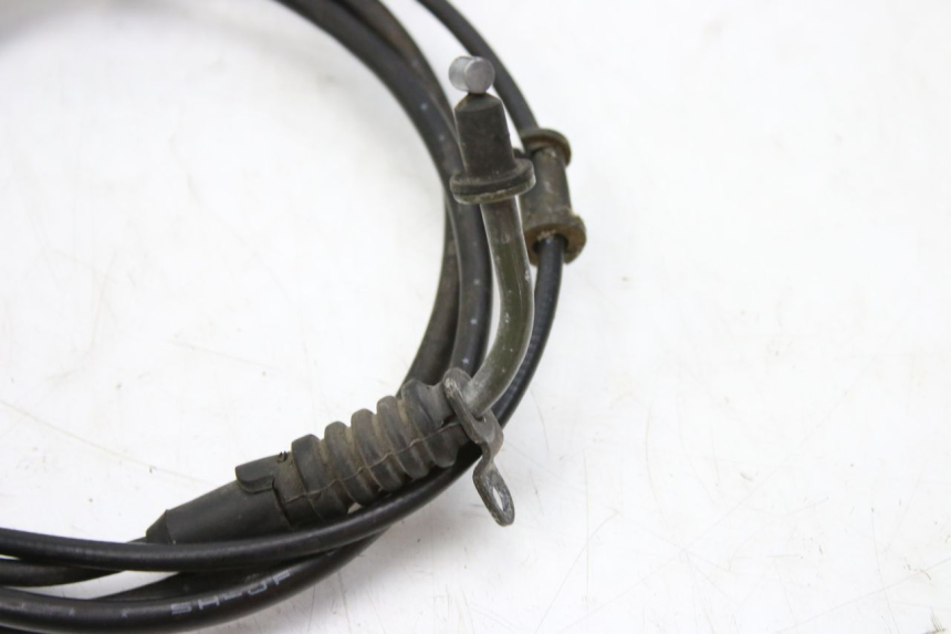 photo de CÂBLE ACCELERATEUR KEEWAY OUTLOOK 125 (2007 - 2013) - Gros plan technique