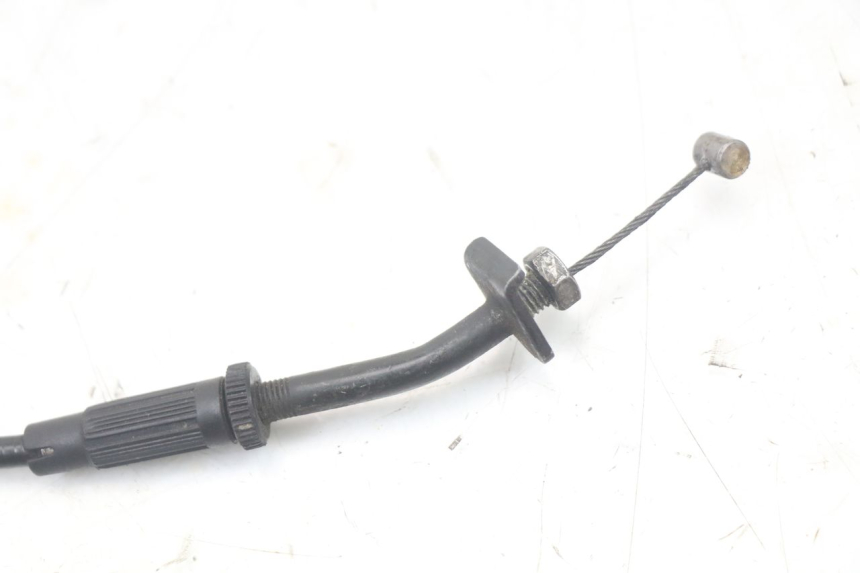 photo de CABLE ACCELERATEUR PIAGGIO BEVERLY 125 (1998 - 2005) - Autre angle de vue