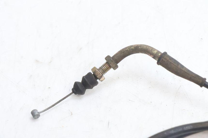 photo de CABLE ACCELERATEUR YIYING RETRO 50 (2008 - 2017) - Zoom état d’usage