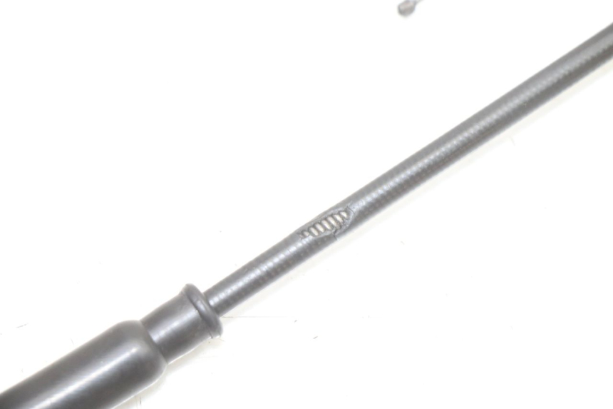 photo de CABLE ACCELERATEUR GILERA RUNNER SP 50 (2006 - 2008) - Autre angle de vue