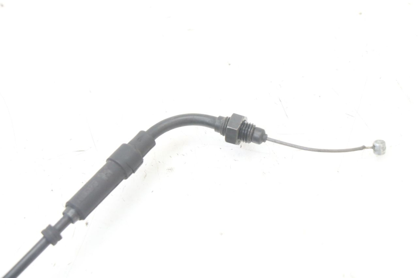 photo de CABLE ACCELERATEUR PEUGEOT SATELIS 125 (2013 - 2018) - Autre angle de vue