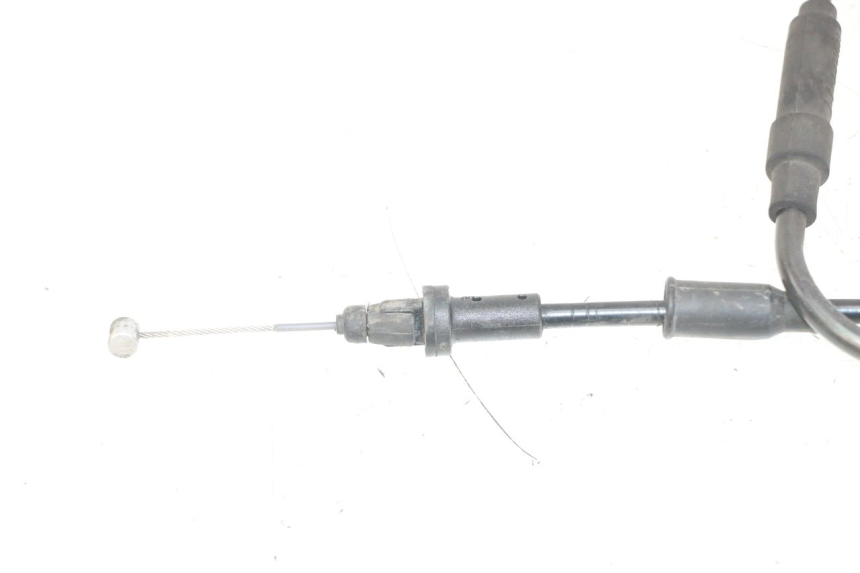 photo de CABLE ACCELERATEUR PEUGEOT SATELIS 125 (2013 - 2018) - Autre angle de vue