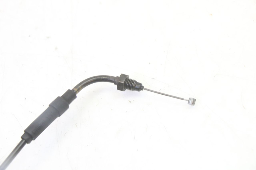 photo de CABLE ACCELERATEUR PEUGEOT SATELIS 125 (2013 - 2018) - Autre angle de vue
