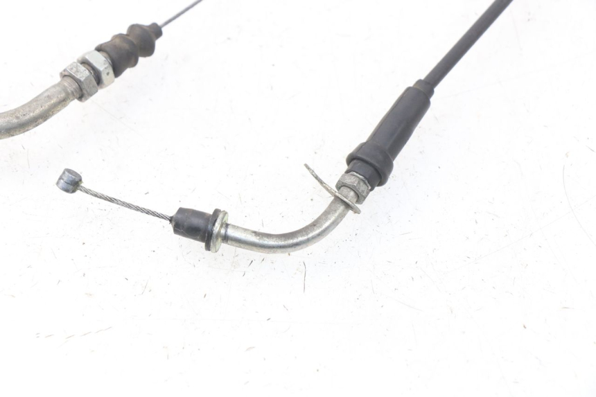 photo de CABLE ACCELERATEUR FYM STRADA 50 (2007 - 2014) - Autre angle de vue