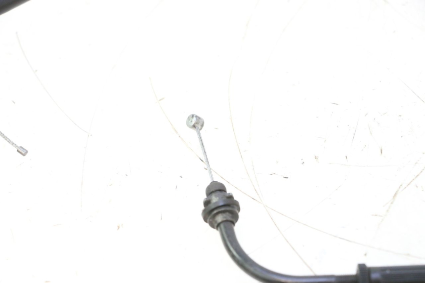 photo de CABLE ACCELERATEUR PEUGEOT TREKKER TKR 50 (2005 - 2014) - Autre angle de vue