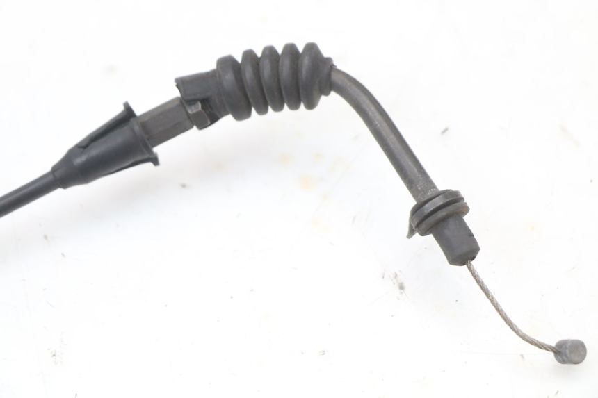 photo de CABLE ACCELERATEUR BEELINE VELOCE 4T 50 (2011 - 2020) - Autre angle de vue