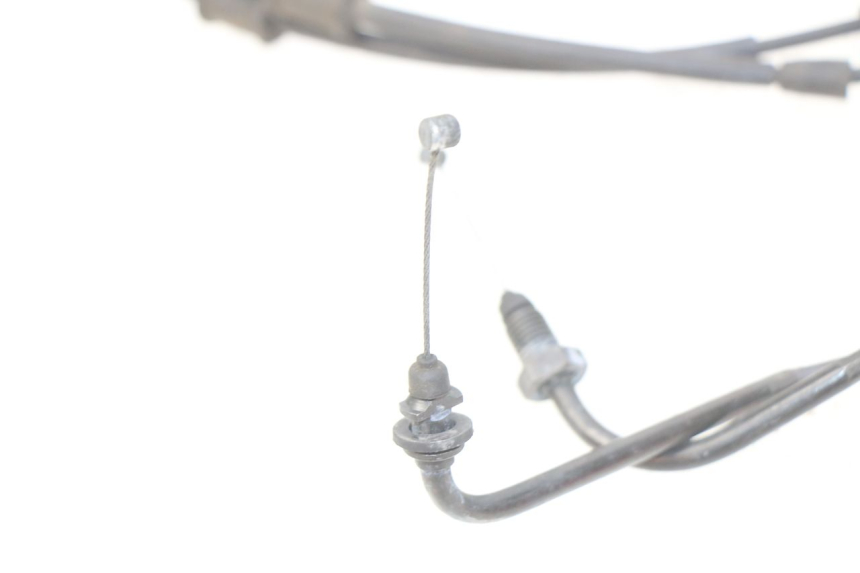 photo de CÂBLE ACCELERATEUR PIAGGIO VESPA GTS IGET ABS 125 (2017 - 2023) - Vue d’ensemble