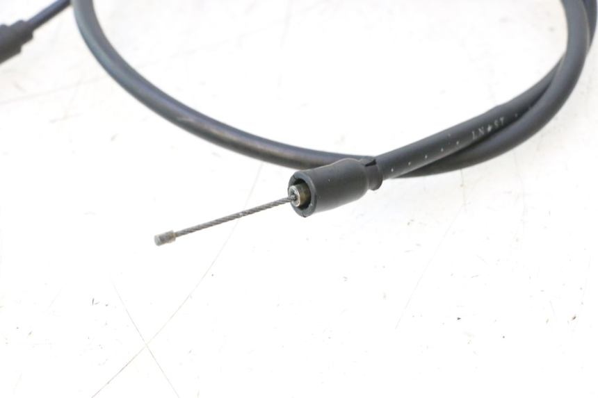 photo de CABLE ACCELERATEUR DAELIM VJ ROADWIN 125 (2004 - 2007) - Points de fixation