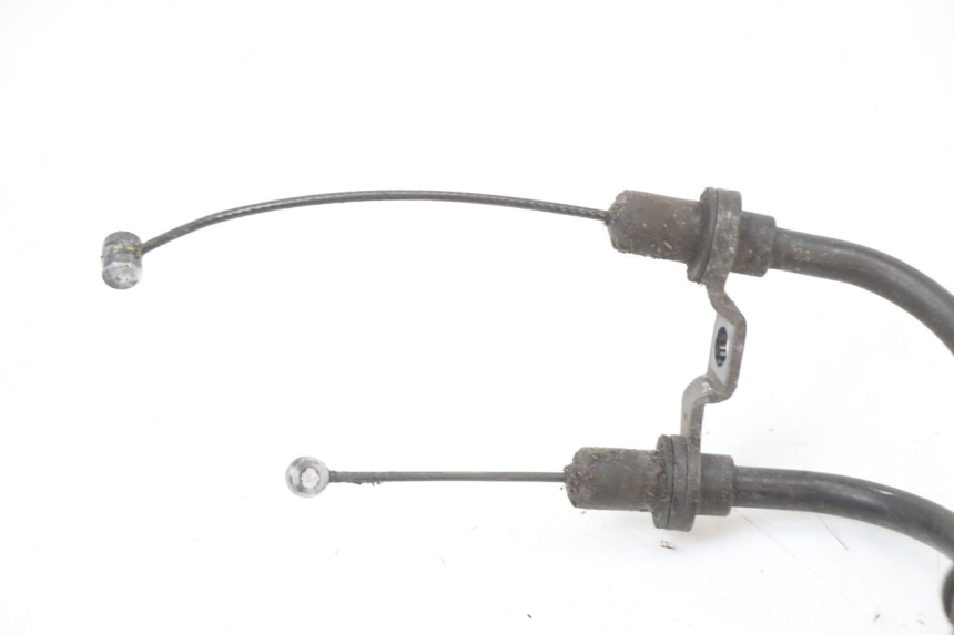 photo de CÂBLE ACCELERATEUR YAMAHA X-MAX XMAX 125 (2010 - 2013) - Autre angle de vue