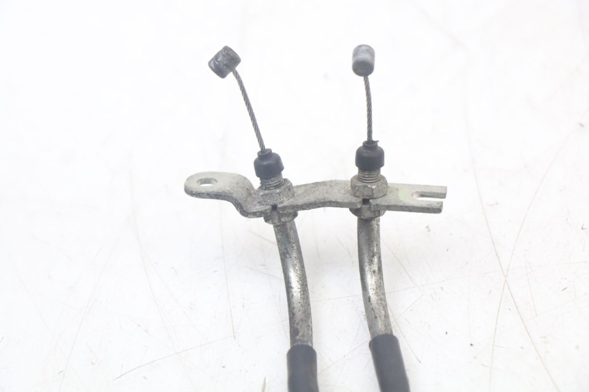 photo de CÂBLE D'ACCELERATEUR YAMAHA XMAX X-MAX 125 (2006 - 2009) - Zoom état d’usage