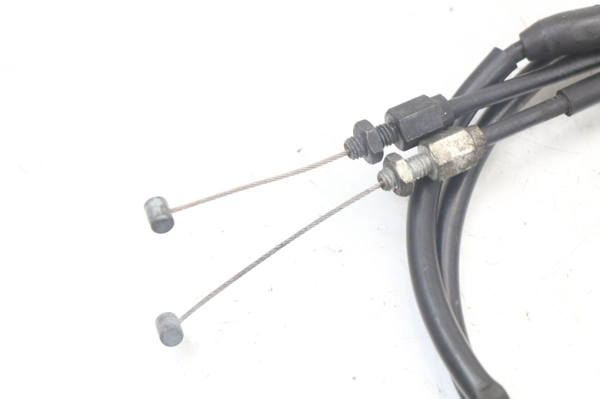photo de CABLE ACCELERATEUR YAMAHA FZ1 FAZER 1000 (2007 - 2009) - Zoom état d’usage