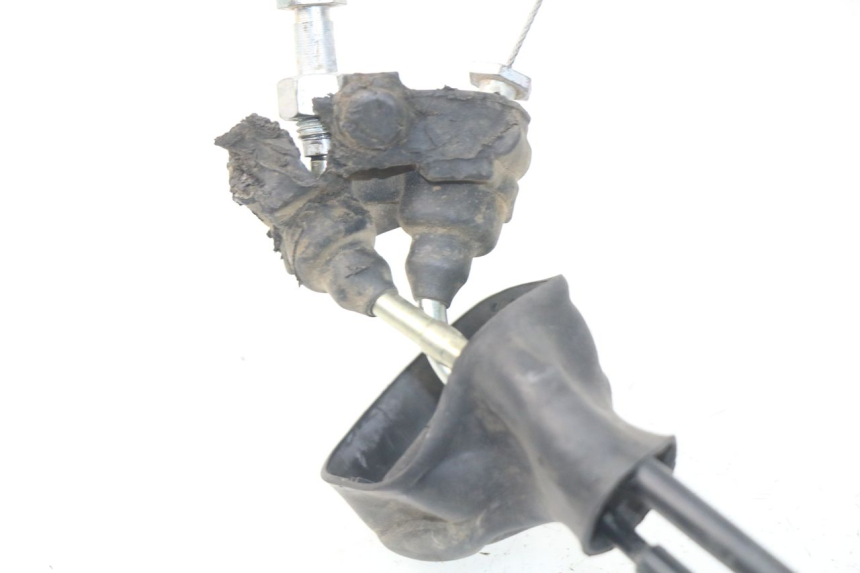 photo de CABLE ACCELERATEUR YAMAHA YZ-F YZF 250 (2014 - 2018) - Détail de la pièce
