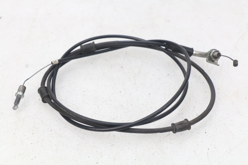 photo de CABLE ACCELERATEUR PIAGGIO ZIP 4T 50 (2006 - 2017) - Autre angle de vue